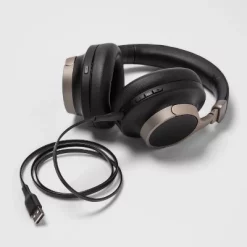 Active Noise Cancelling Bluetooth Wireless Over Ear Headphones - heyday™ - Target Certified Refurbished Black/gold